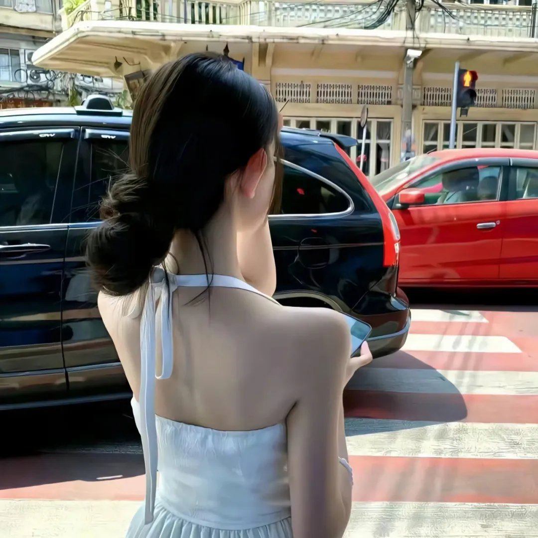 跪毯旁的眼泪
